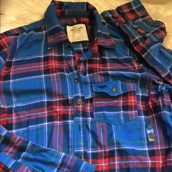 Abercrombie shirt - Picture 2 of 7